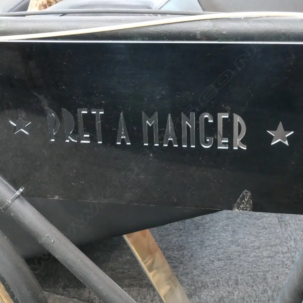 'PRET A MANGER' DELIVERY BICYCLE L. 1.6M Image 1++