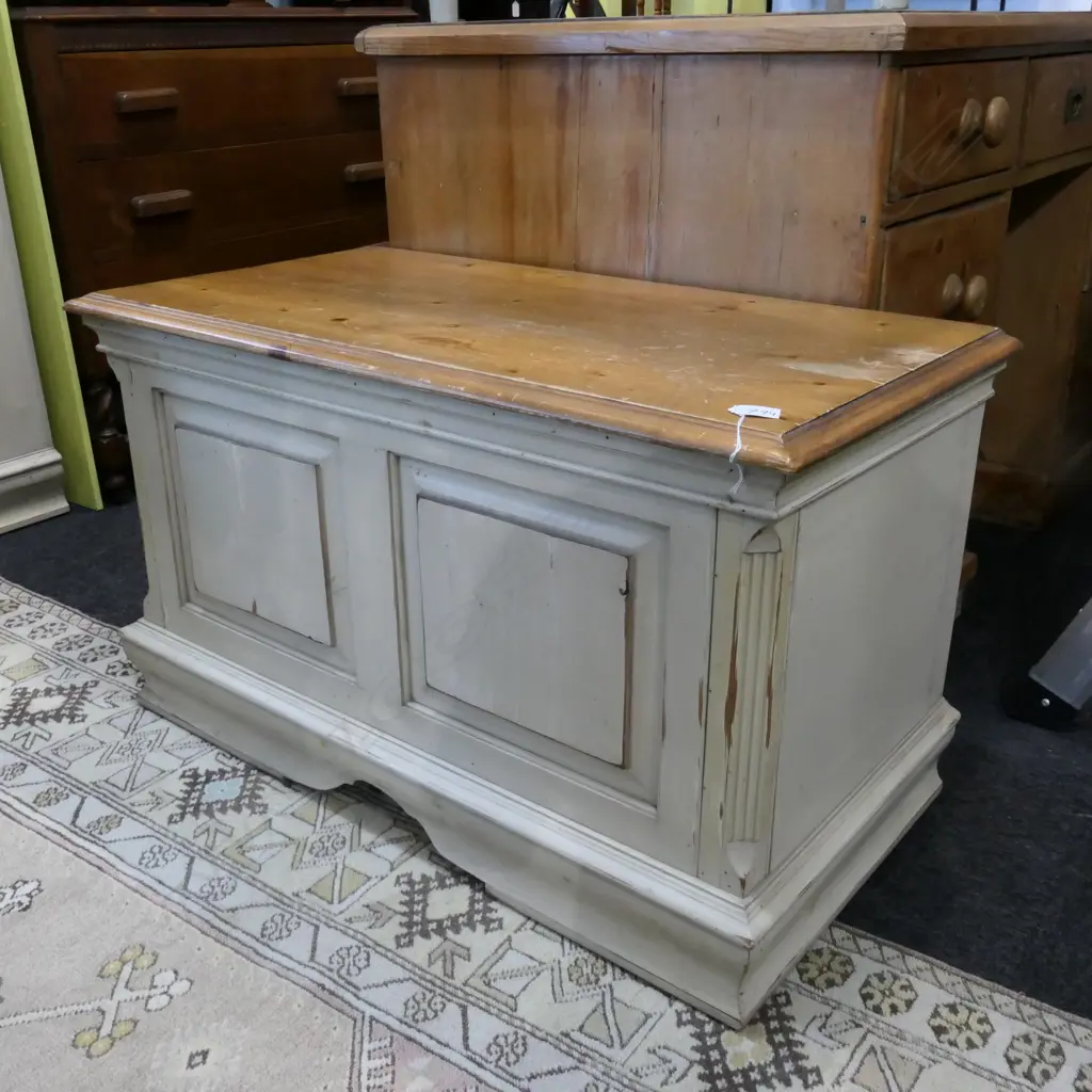 RUSTIC COUNTRY STYLE BLANKET BOX ENGLISH MADE H. 515MM Image 1++