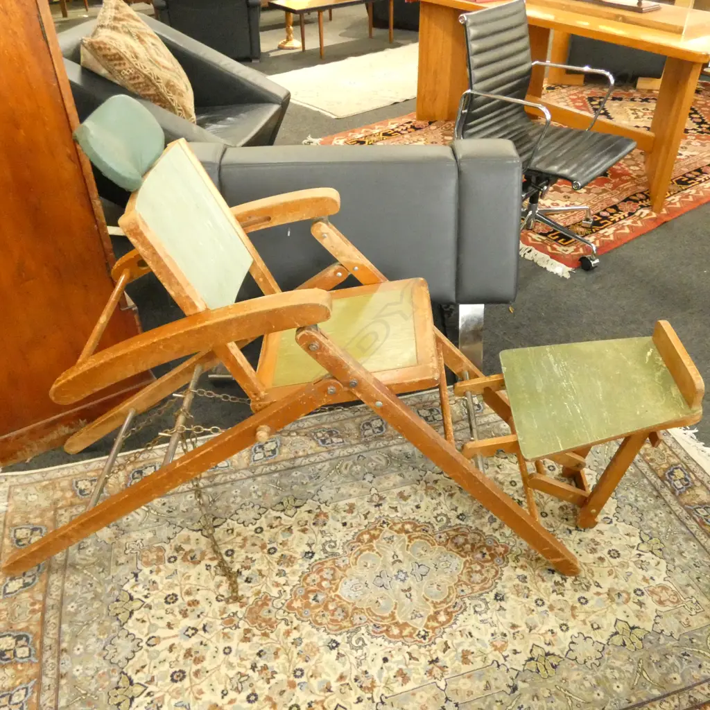 VINTAGE FOLDING WOODEN DENTISTS CHAIR & STOOL Image 1++