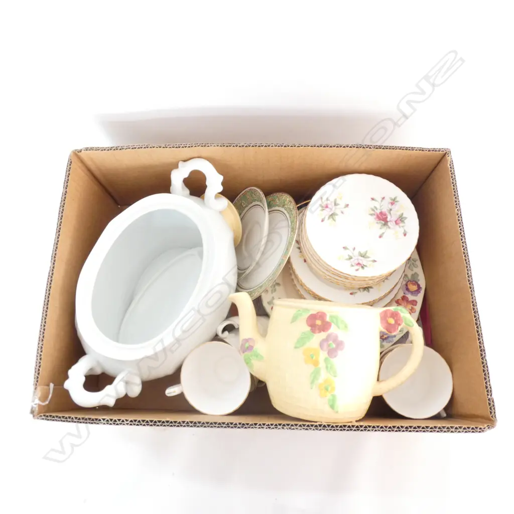 BOX LOT ASSORTED CHINA, TEAPOT, TRIOS, TUREEN ETC. Image 1++