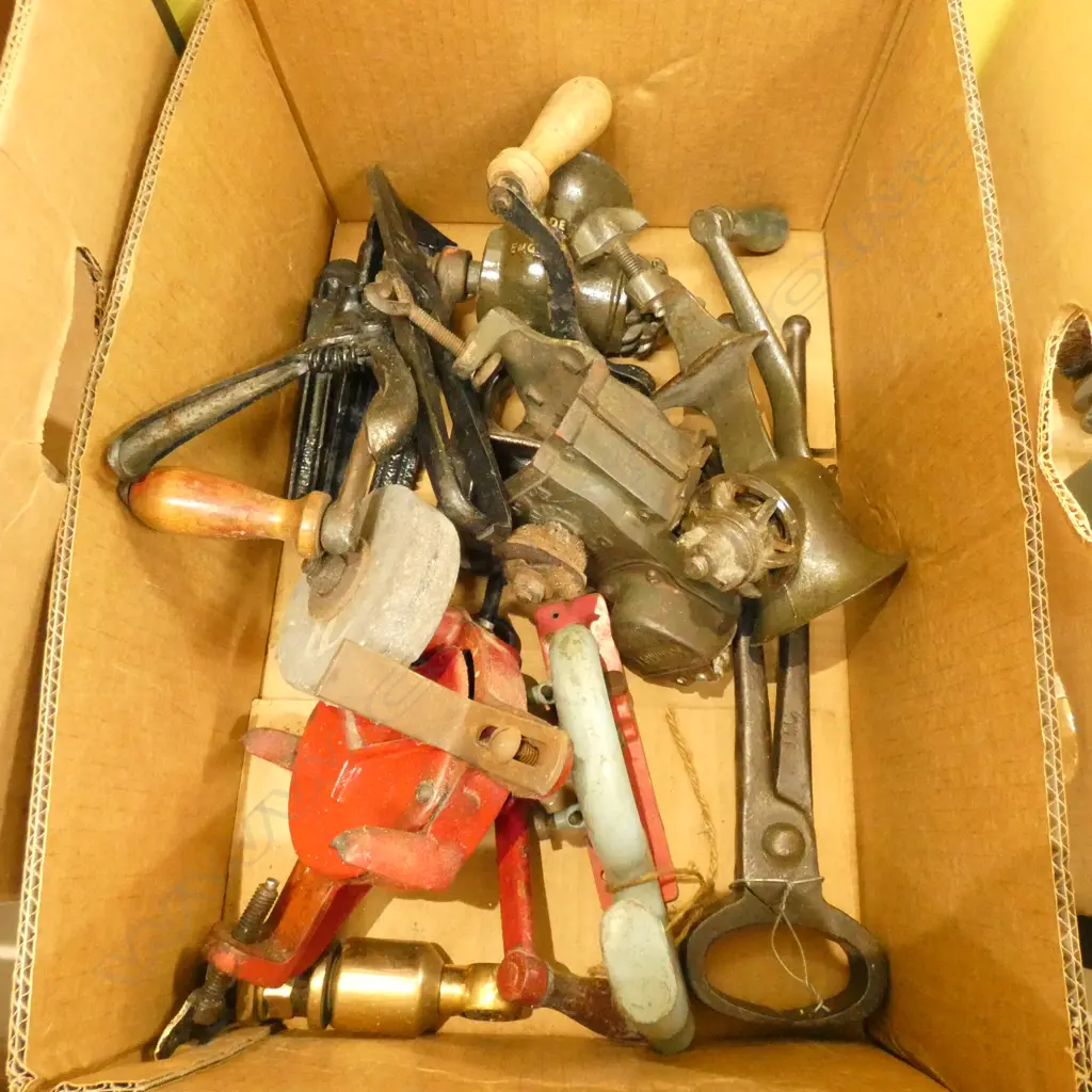 BOX LOT ASST. VINTAGE TOOLS; GRINDING WHEEL, MINCERS ETC Image 1++