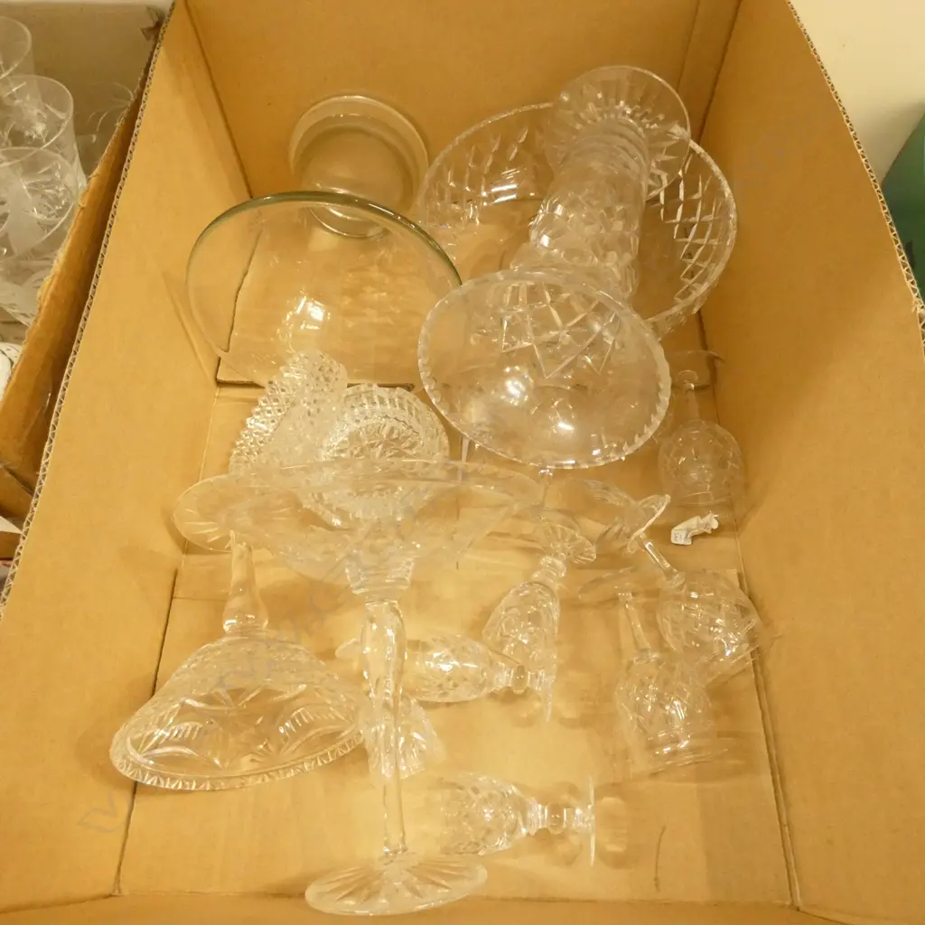BOX ASSORTED CRYSTAL Image 1++