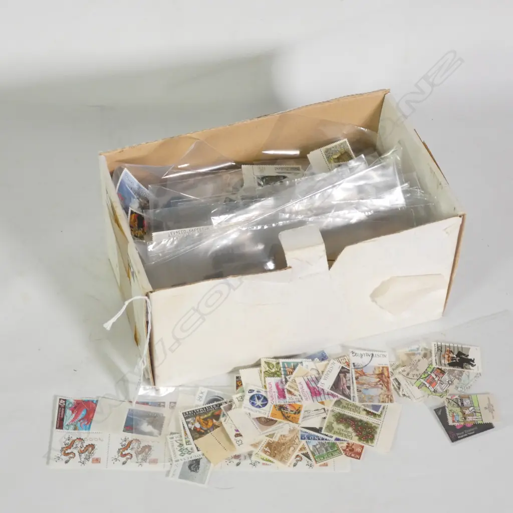 BOX LOT ASST. HIGH VALUE NZ STAMPS Image 1++
