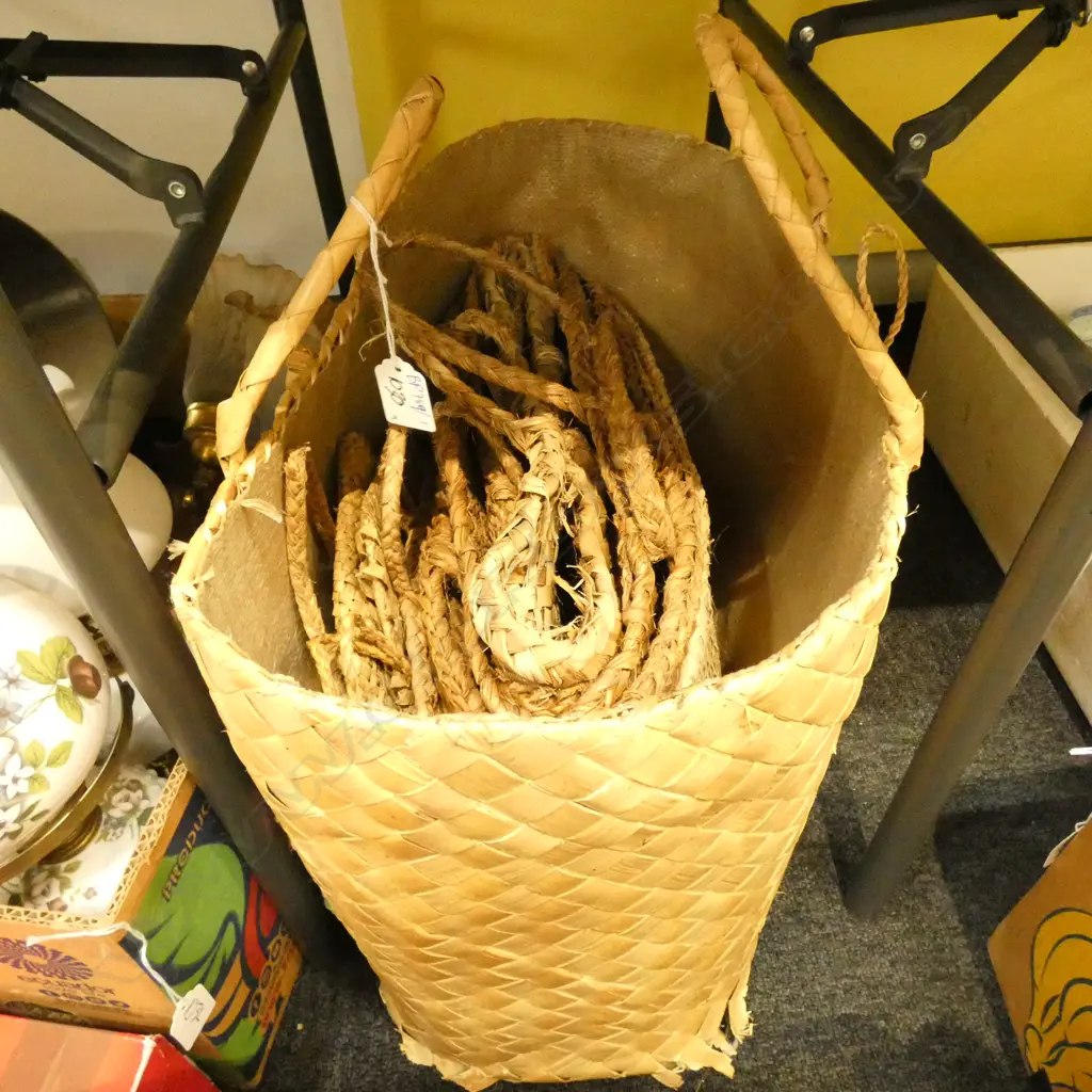 COLLECTION OF KETE & WOVEN BAGS W. 600MM Image 1++