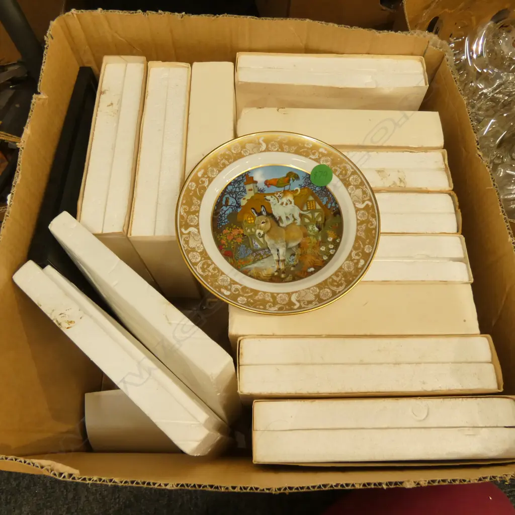 BOX LOT 12 FRANKLIN PORCELAIN GRIMMS FAIRYTALES PLATES BOXED Image 1++