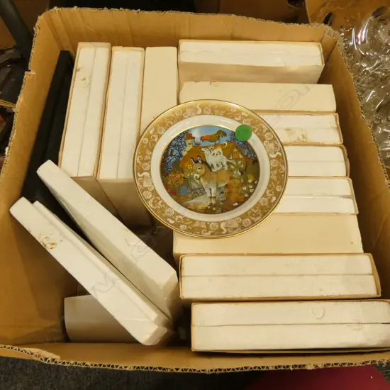 BOX LOT 12 FRANKLIN PORCELAIN GRIMMS FAIRYTALES PLATES BOXED