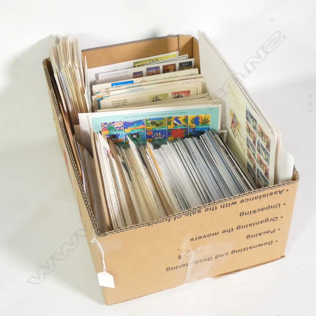 LARGE BOX LOT ASST. NZ FIRST DAY COVERS    Image 1++