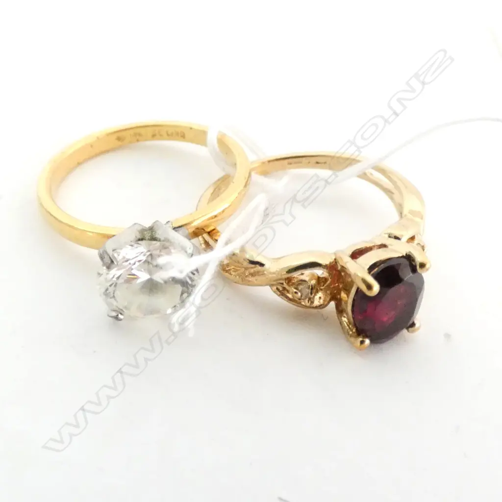 9CT GOLD  GARNET RING & GOLD PLATED FAUX DIAMOND RING Image 1++