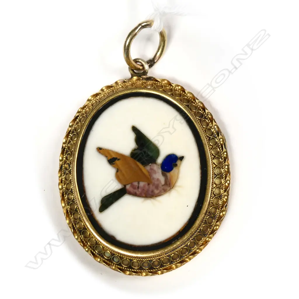 ANTIQUE GOLD & PETRA DURA BIRD LOCKET PENDANT L. 45MM Image 1++