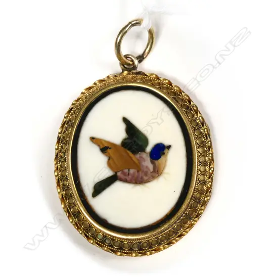 ANTIQUE GOLD & PETRA DURA BIRD LOCKET PENDANT L. 45MM