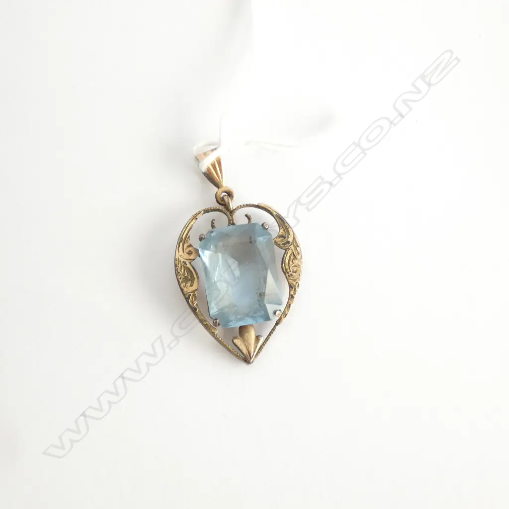 Blue stone antique pendant on gold plated sterling silver Image 1++