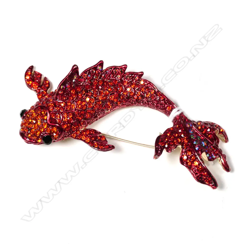 RED RHINSTONE FISH BROOCH L 90 MM Image 1++