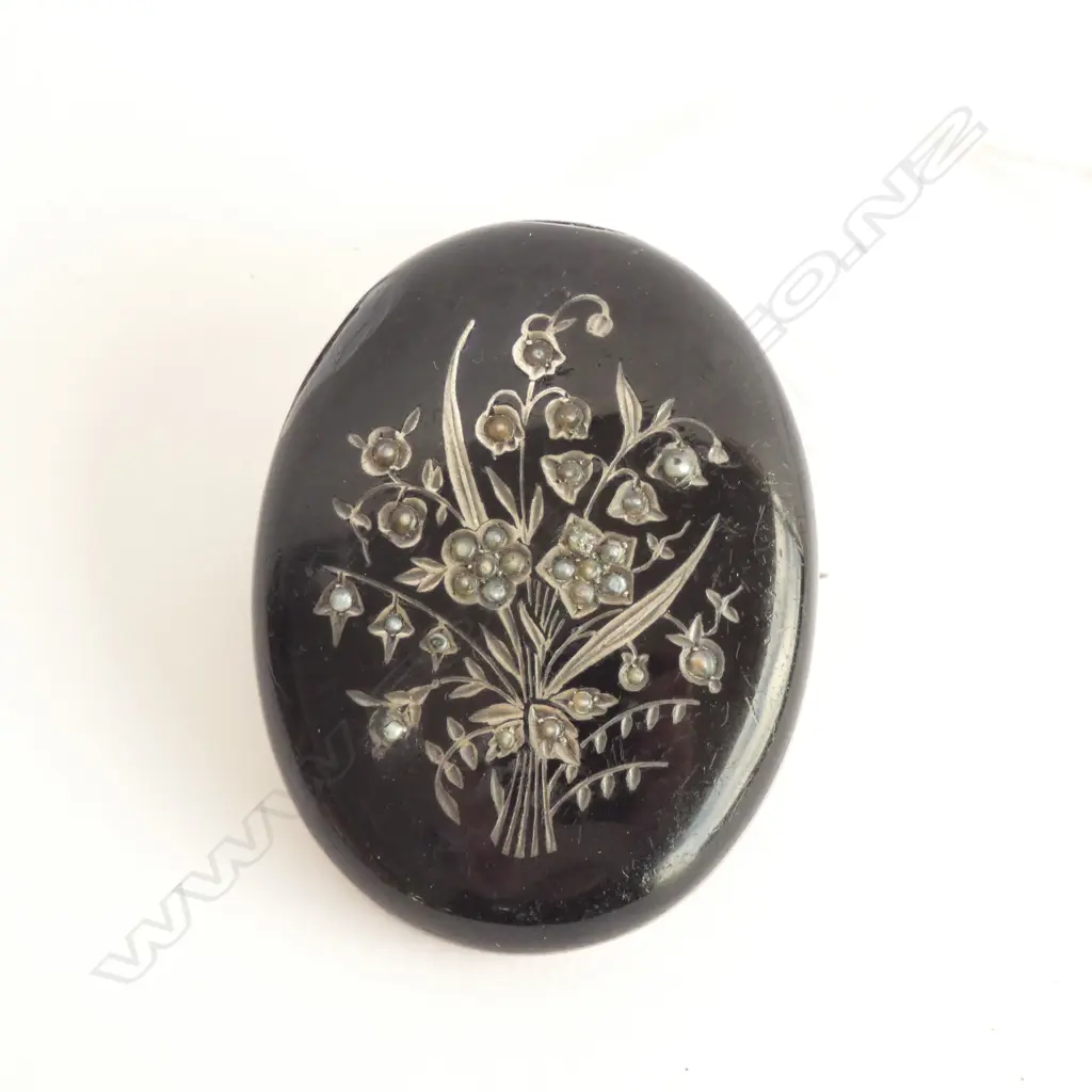 LATE VICT SILVER BLACK ENAMEL SEED PEARL PENDANT BROOCH Image 1++