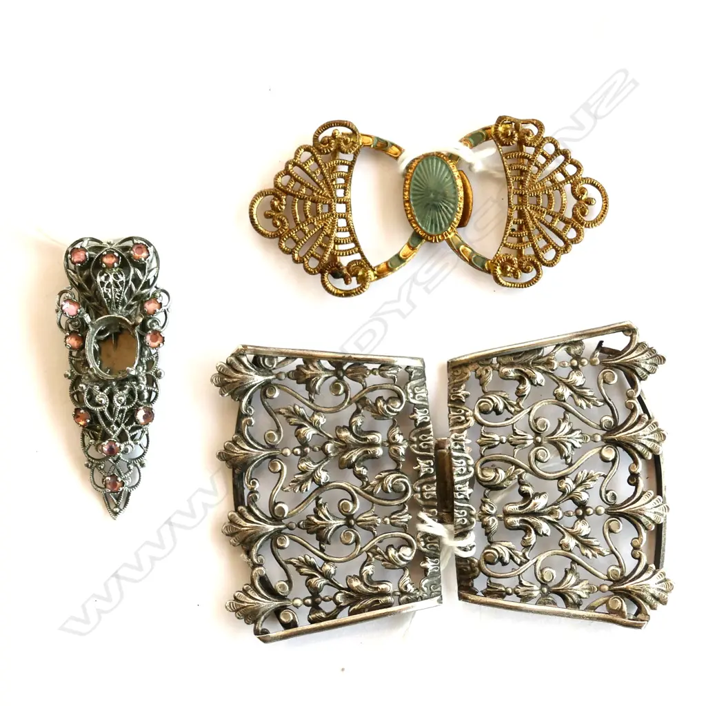 ART NOUVEAU GOLD & ENAMEL GALOCHE BELT BUCKLE, SILVER BELT BUCKLE & 1 COLLAR PIN  Image 1++