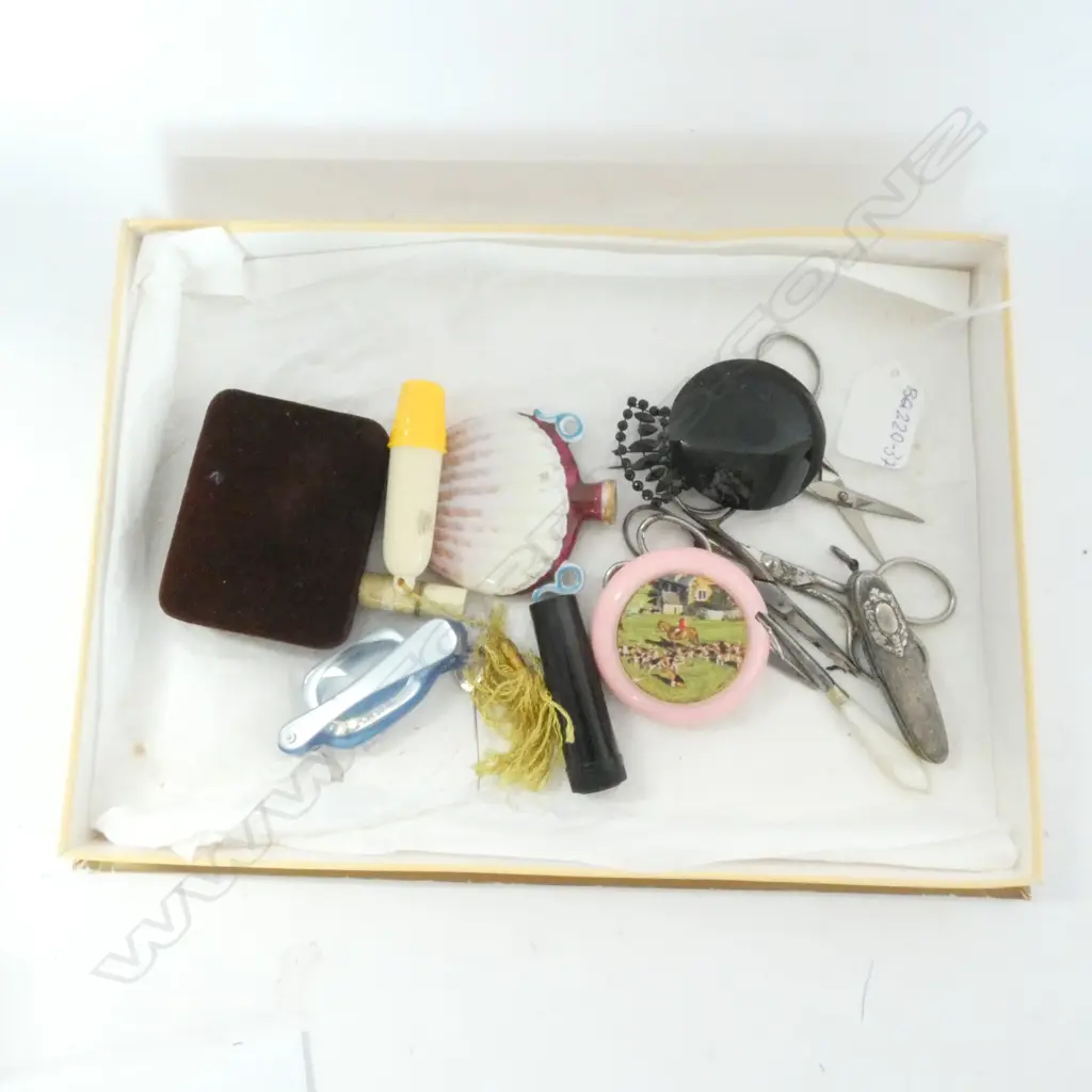 OLD CHOCOLATE BOX COLLECTABLES, EARRINGS, FOLDING GLASSES, VANITY SCISSORS, ETC... Image 1++