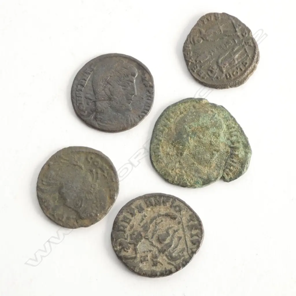 5 Ancient Roman coins c. AD300 Image 1++