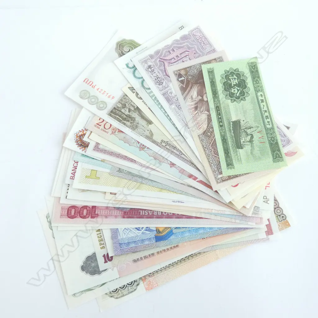 world banknotes , all brand new  - 1940s -1990s, includes British armed forces notes - abt 45 notes Image 1++