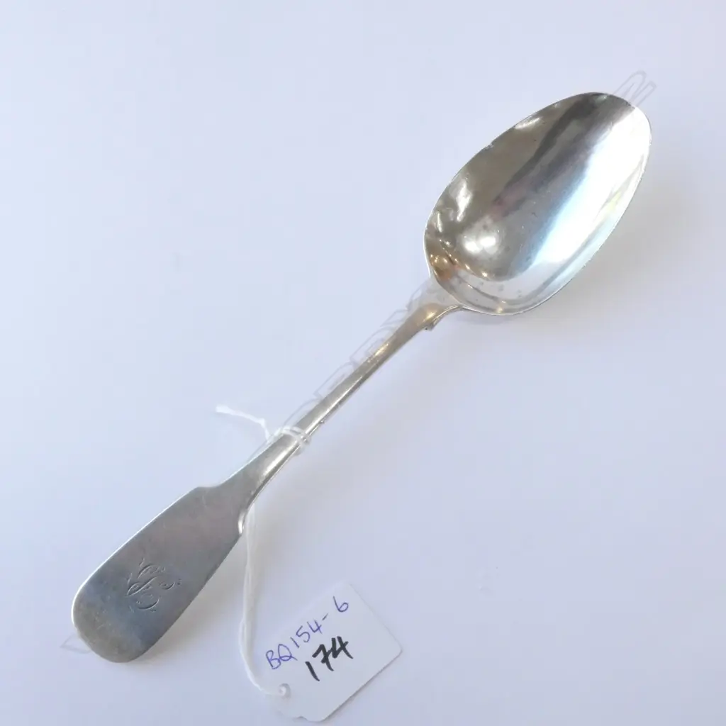 ONE FIDDLE PATTERN DESSERT SPOON, LONDON 1739, 63GMS, L. 210MM Image 1++