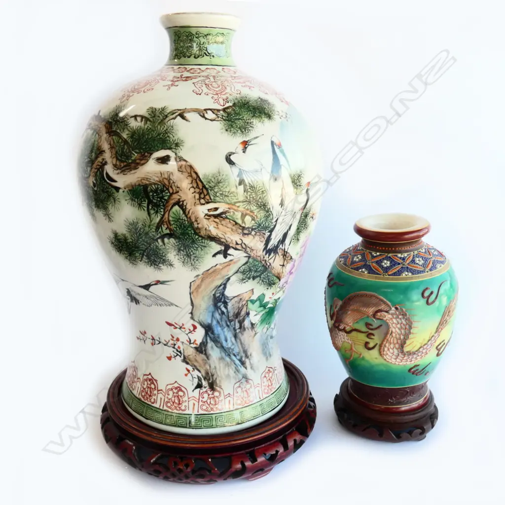 CHINESE VASE & JAPANESE VASE, ORNATE WOODEN STANDS, H.410M & 190MM Image 1++