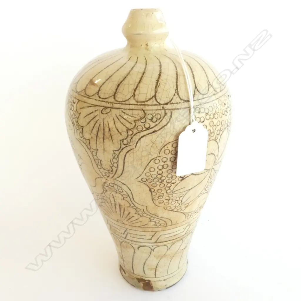 CIZHOU WARE VASE, H. 290MM  Image 1++