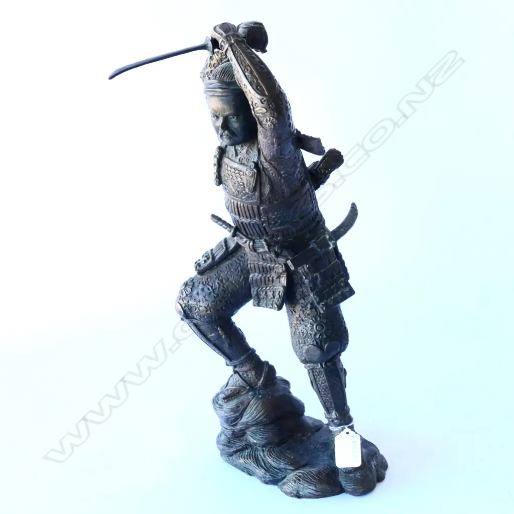 LG SPELTER SAMAURI WARRIOR FIGURE WITH SWORD, H. 440MM Image 1++