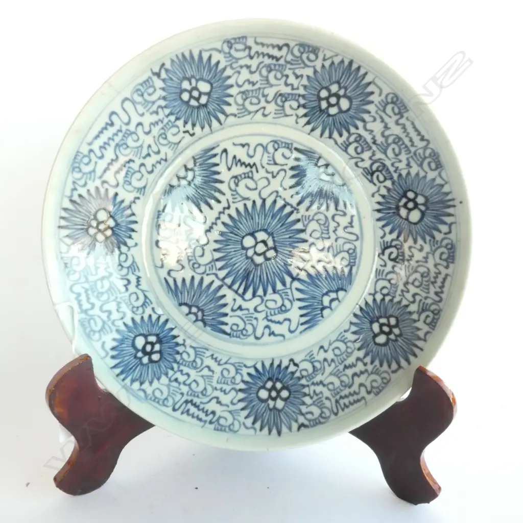 18th/19thc or earlier CHINESE SHALLOW BOWL BLUE & WHITE Image 1++
