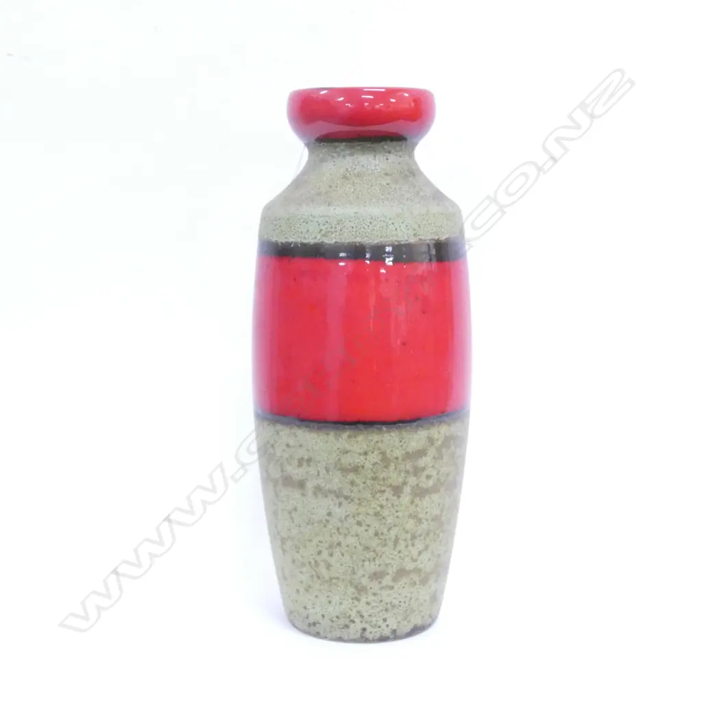 WEST GERMAN POTTERY VASE, RED & BROWN TEXTURED BANDS, H. 325MM Image 1++