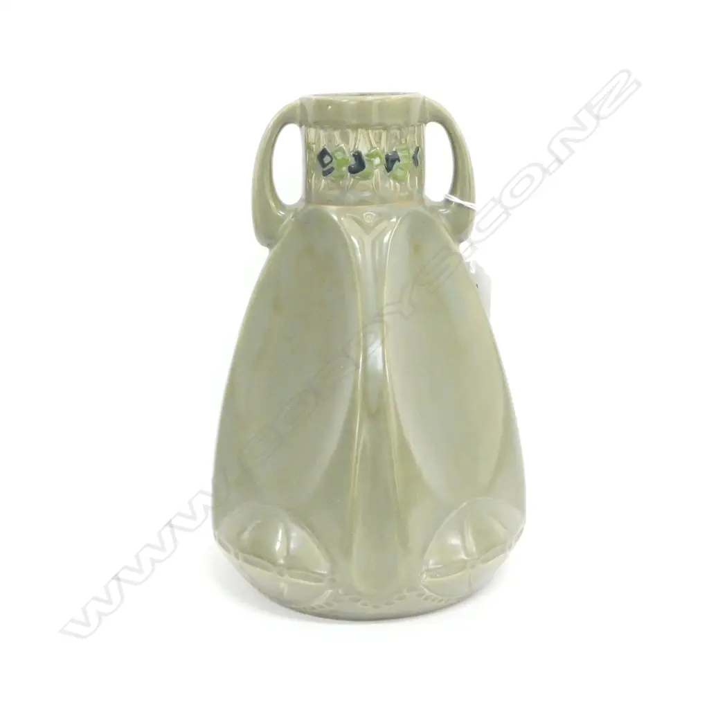 'AUSTRIA 7215' ART NOUVEAU VASE PROBABLY JULIUS DRESSLER Image 1++
