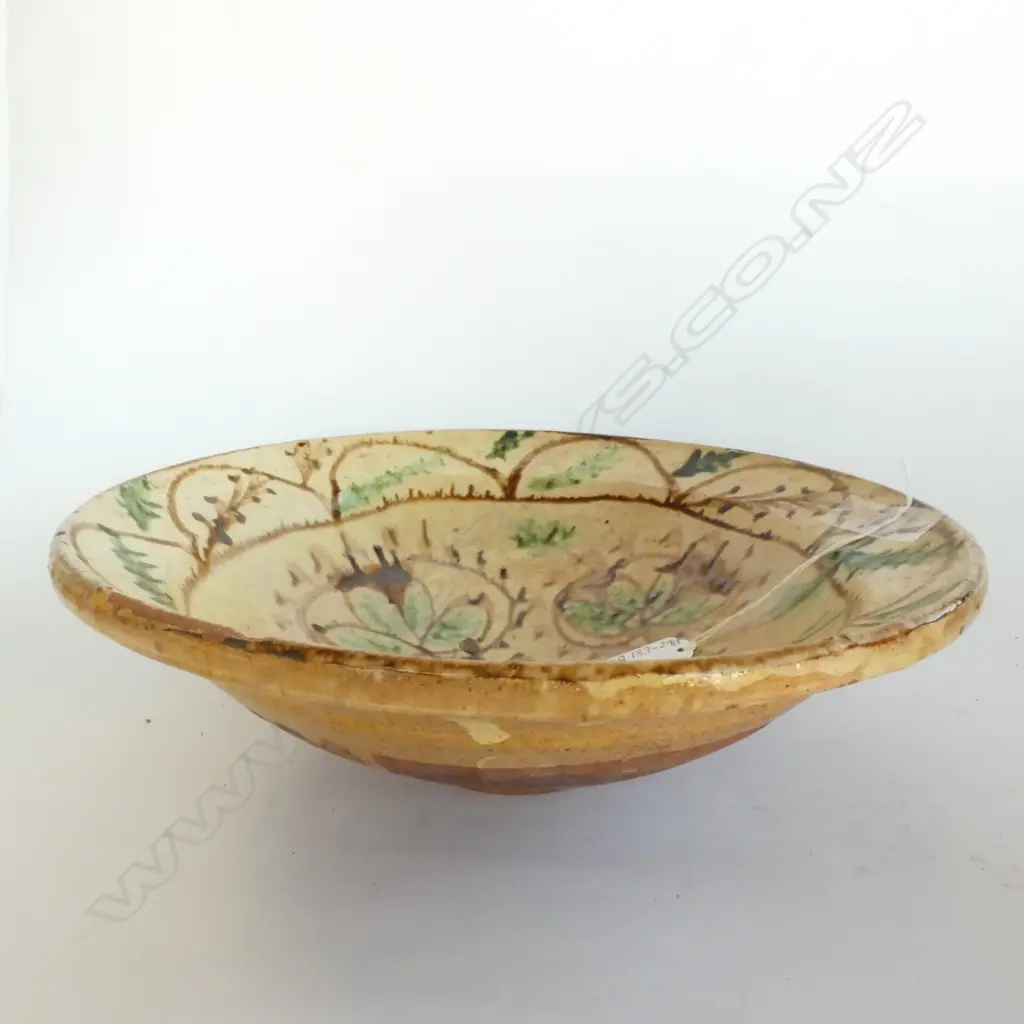 SLIP CAST POTTERY BOWL,  W. 29.5MM Image 1++