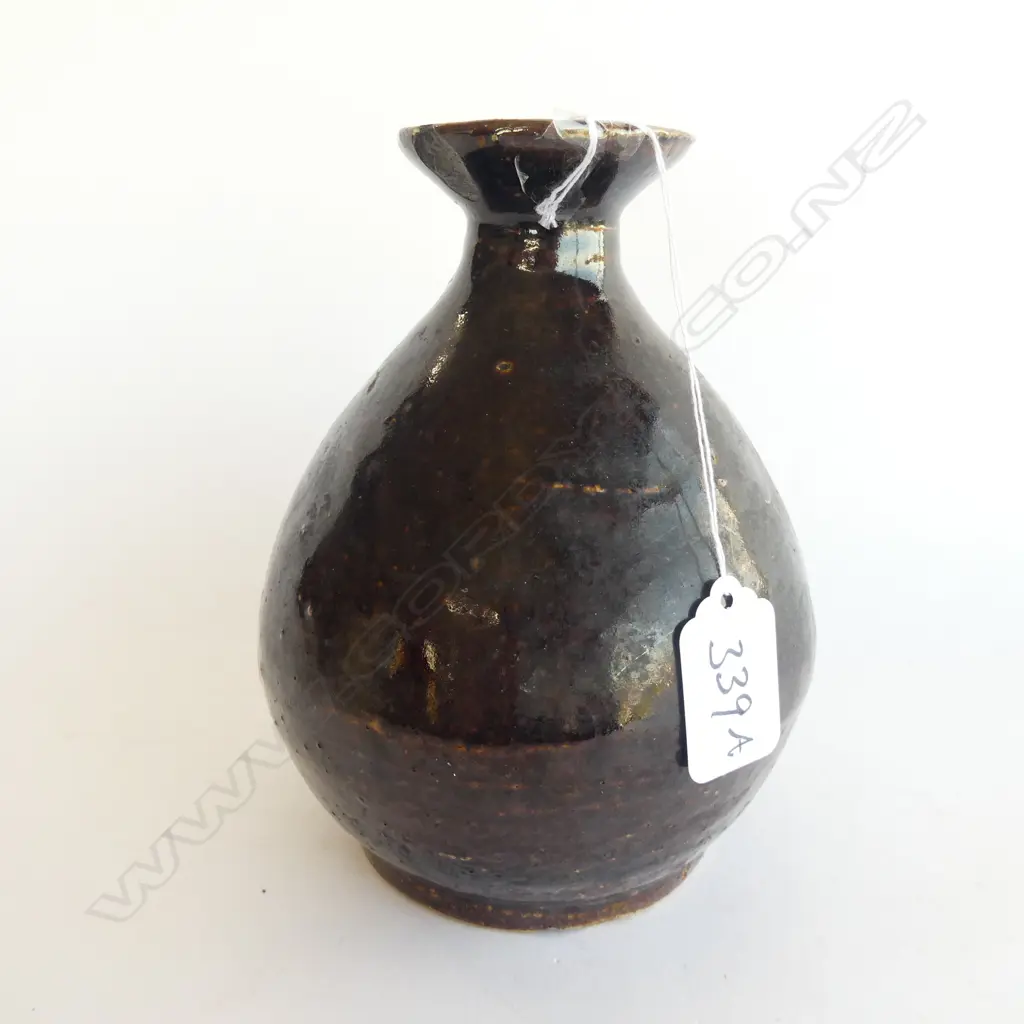 NZ GOLDFIELDS WHISKEY JAR CHINESE IMPORT (MARKED) H. 170MM AF Image 1++