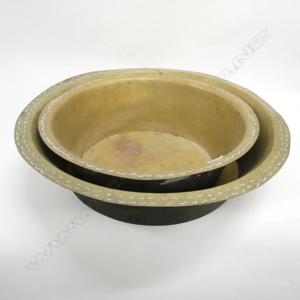 2 BRASS FRENCH BASSINS 570 MM Image 1++