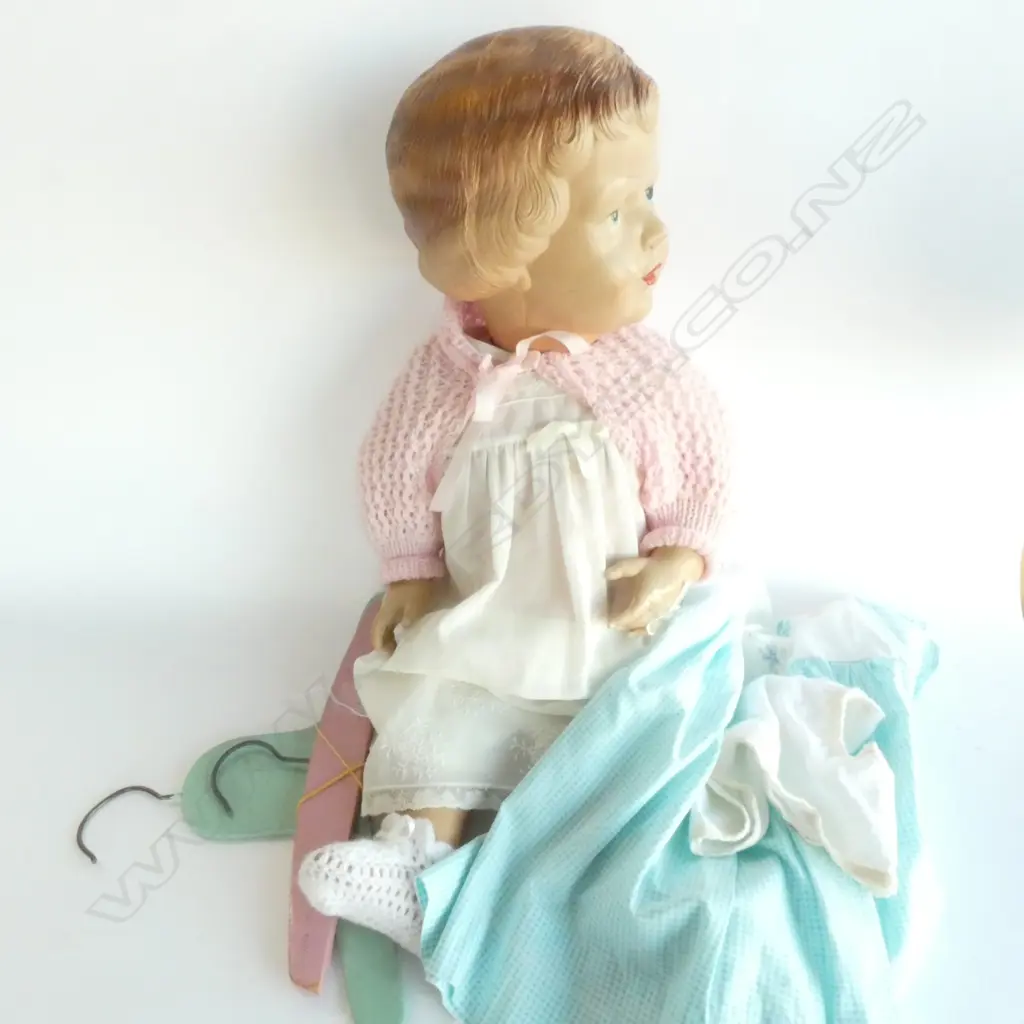 CELLULOID DOLL L. 550 MM + COAT HANGERS Image 1++
