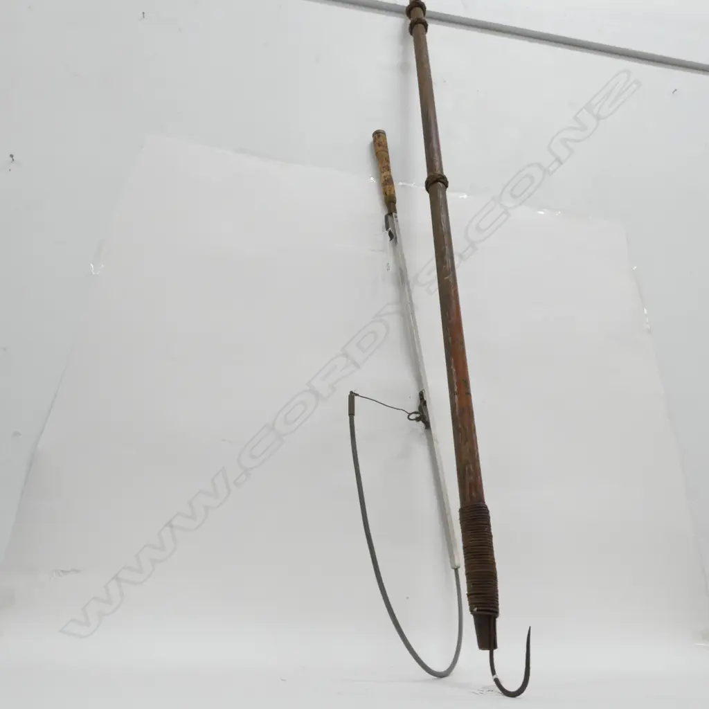 FISHING GAFF + NET HOLDER Image 1++