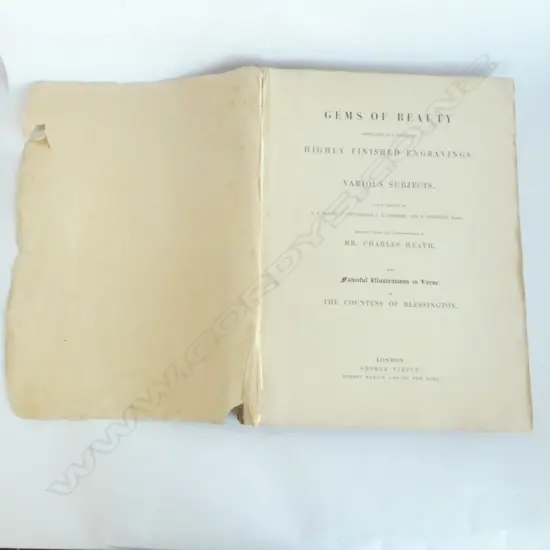 ANTIQUE BOOK OF ENGRAVINGS H. 355MM