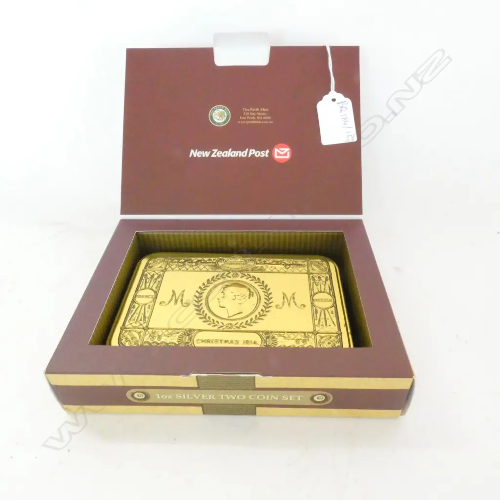 2 TROY OUNCE 999 SILVER ANZAC COINS BOXED Image 1++