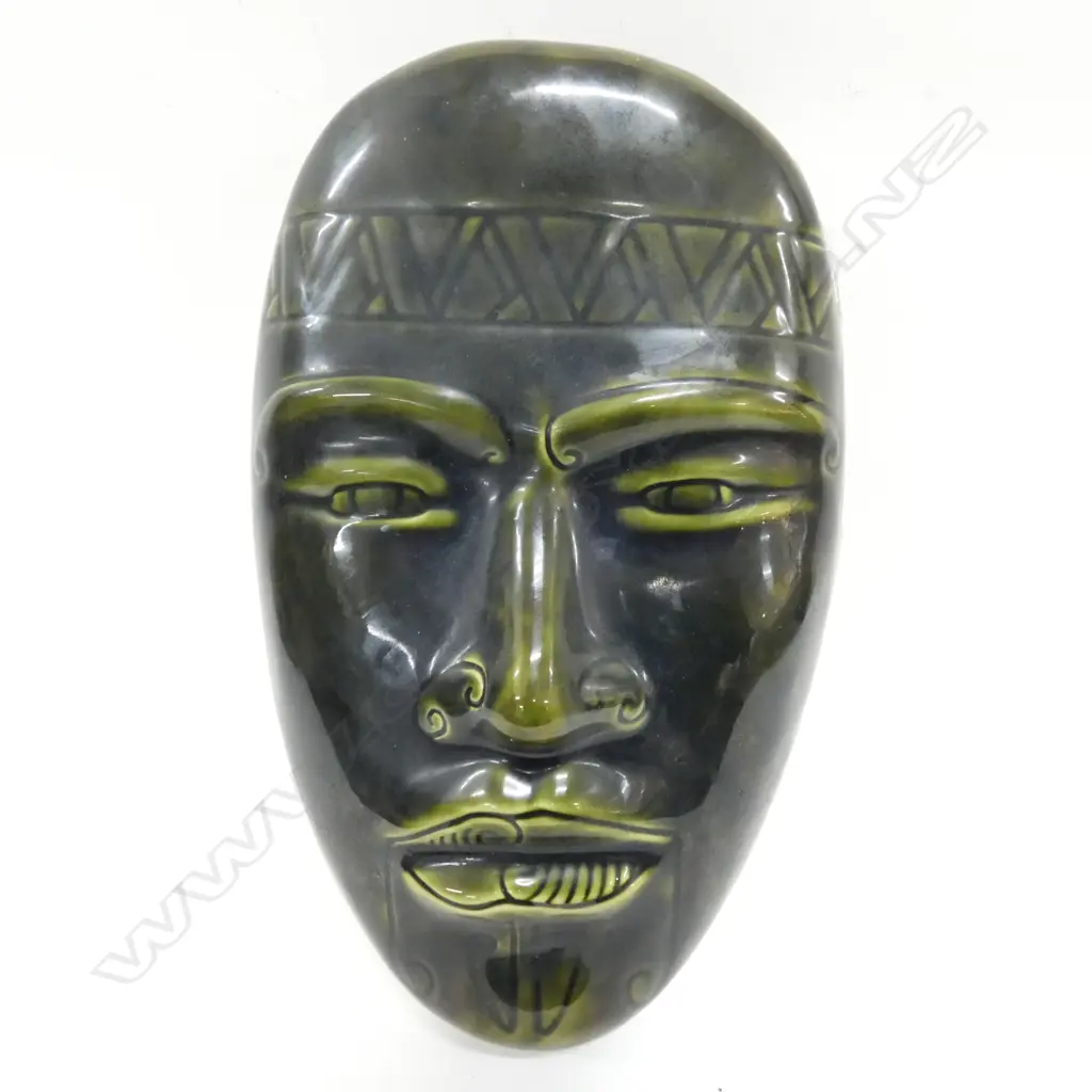 H.HEMERA MAORI WALL MASK SMALL HAIRLINE REPAIR H300MM Image 1++