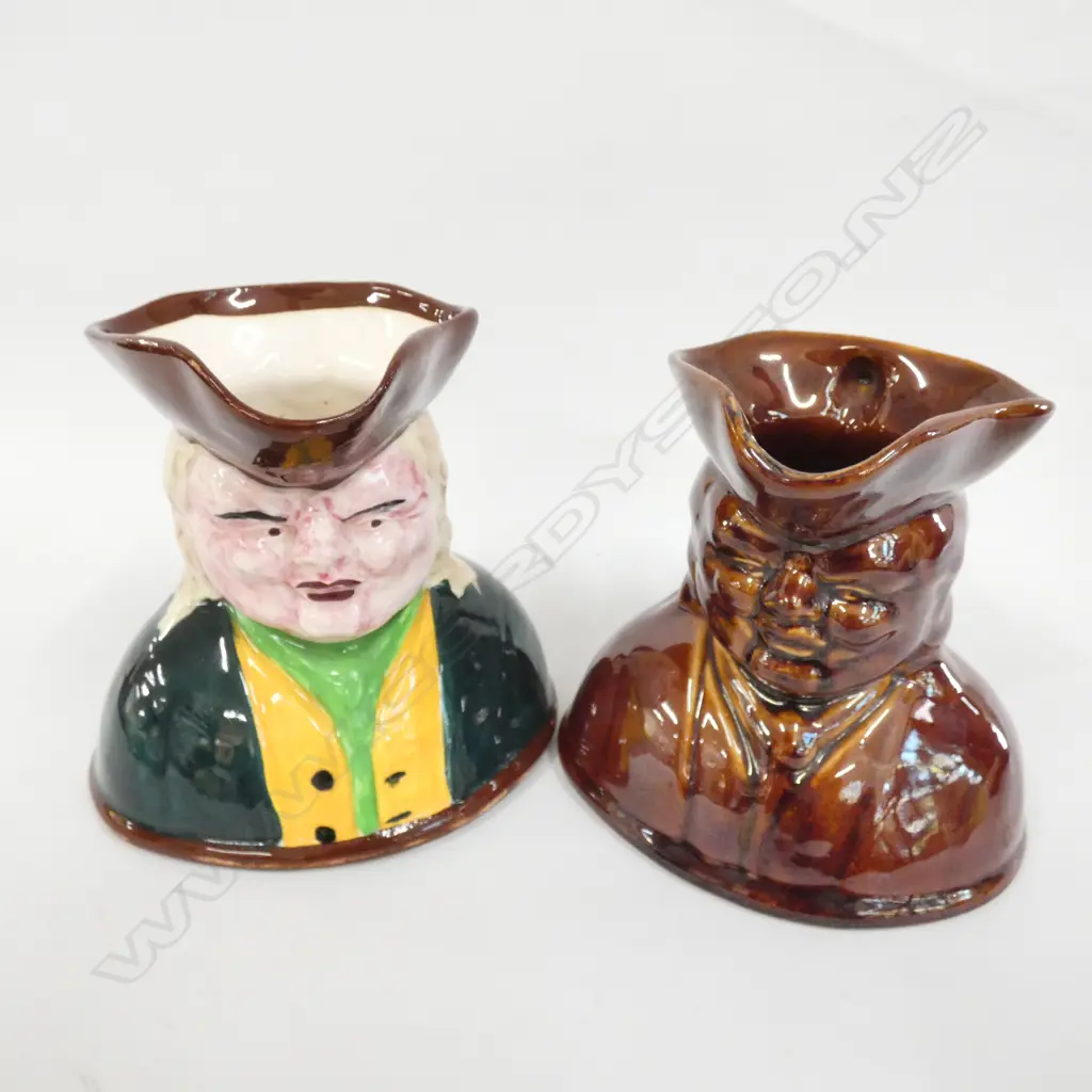 TWO CROWN LYNN CHARACTER JUGS, L. 130 MM Image 1++