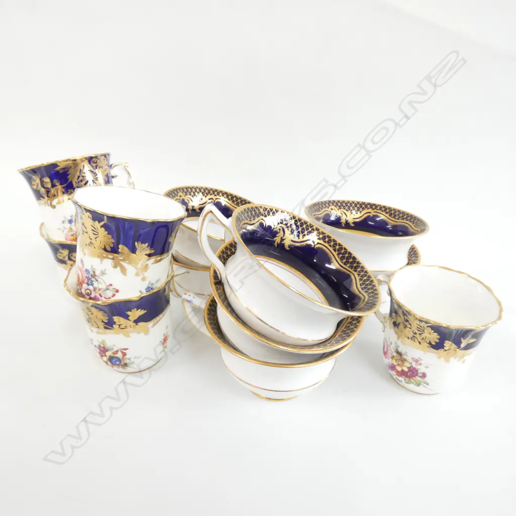 7 AYNSLEY TEACUPS + 5 HAMMERSLEY COFFE CUPS  Image 1++
