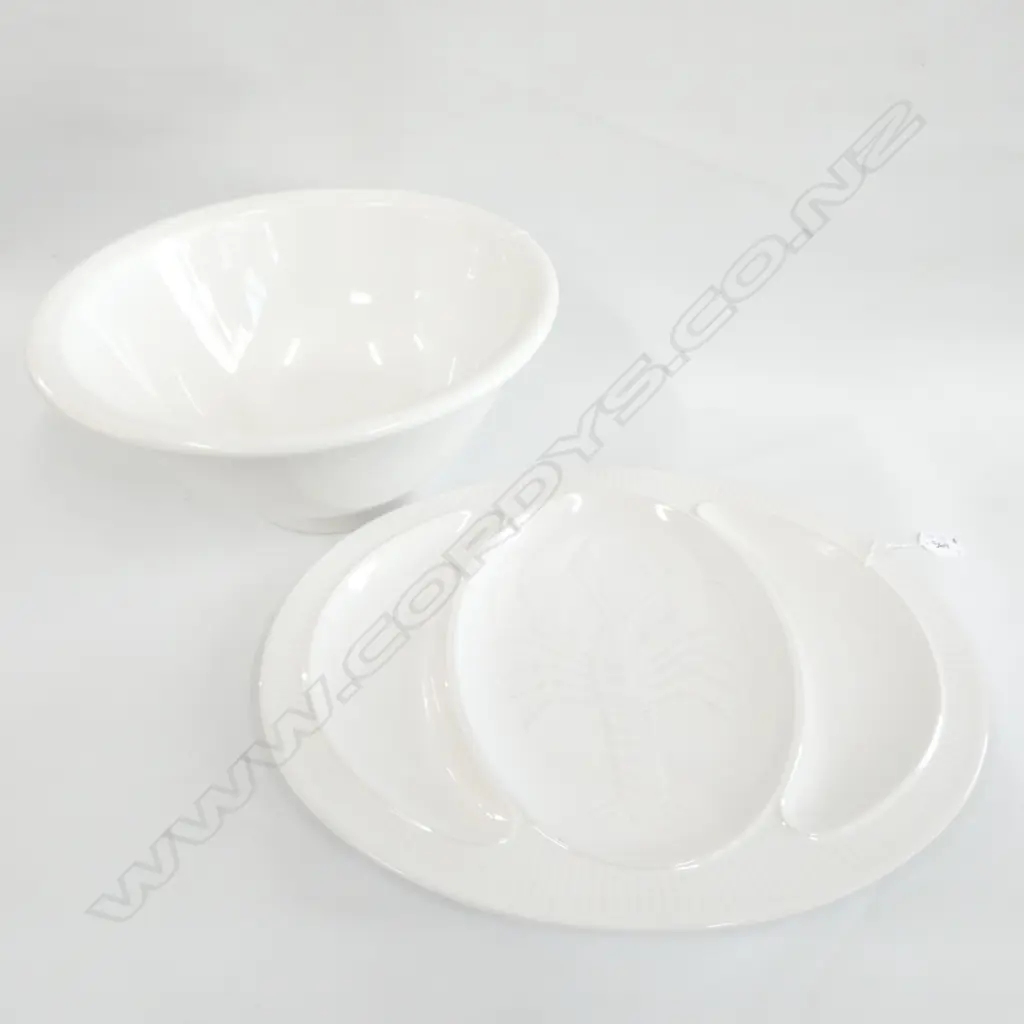 LG ITALIAN WHITE CERAMIC SERVING BOWL DIA.370MM & JAP. WHITE LOBSTER PLATTER 450 X 350MM Image 1++
