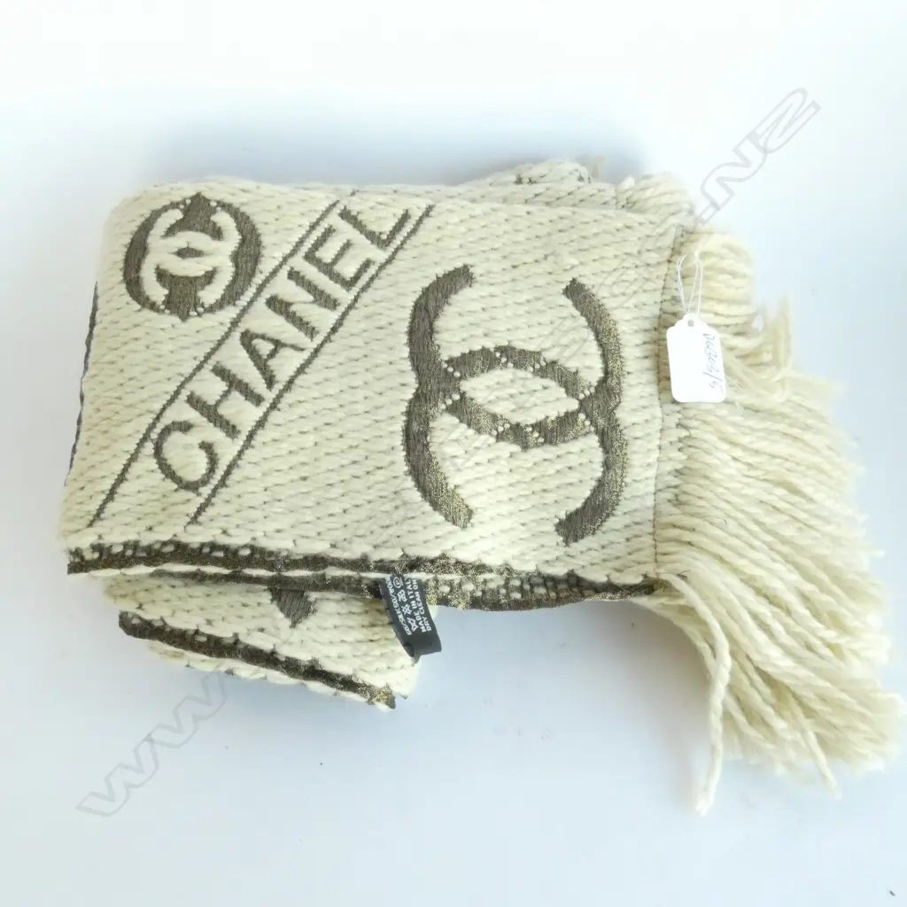  FAUX CHANEL WOOL SCARF Image 1++