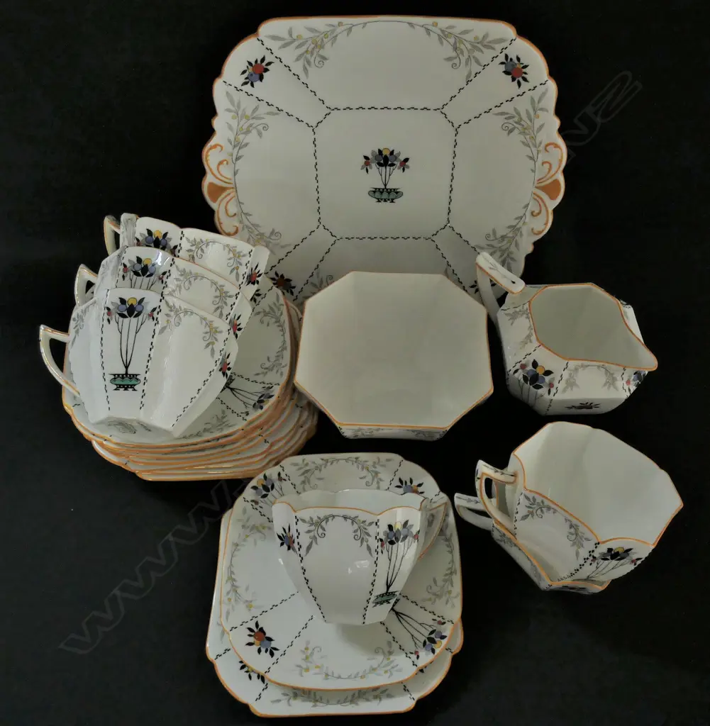 21 PIECE SHELLEY QUEEN ANNE TEASET, pattern 1165, RD 723404 Image 1++