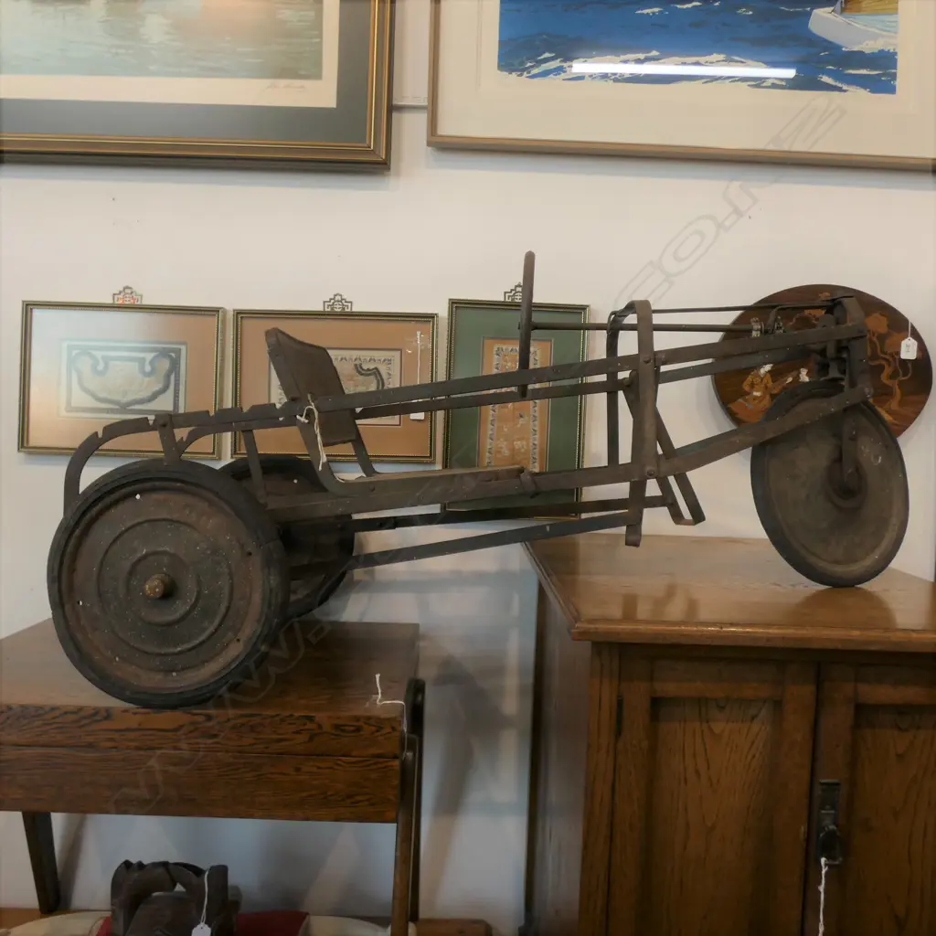 METAL FRENCH 1950S DOMERCQ PEDAL CAR Image 1++