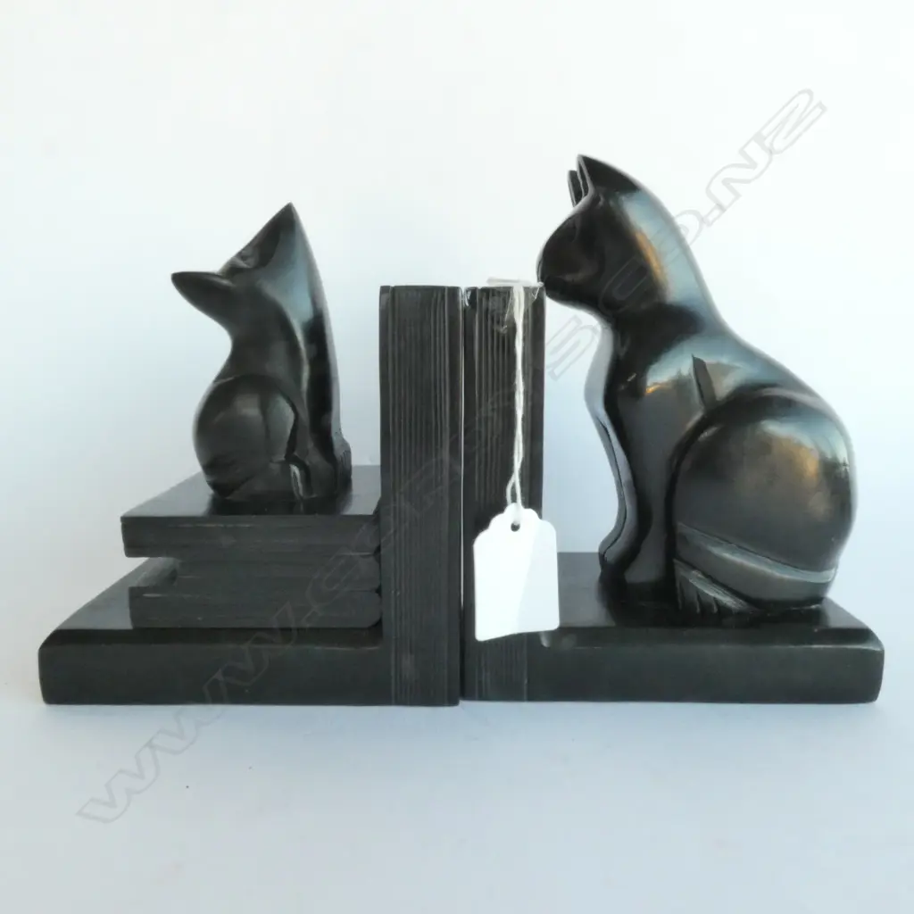 PR CARVED BLACK STONE CAT & MOUSE BOOKENDS Image 1++