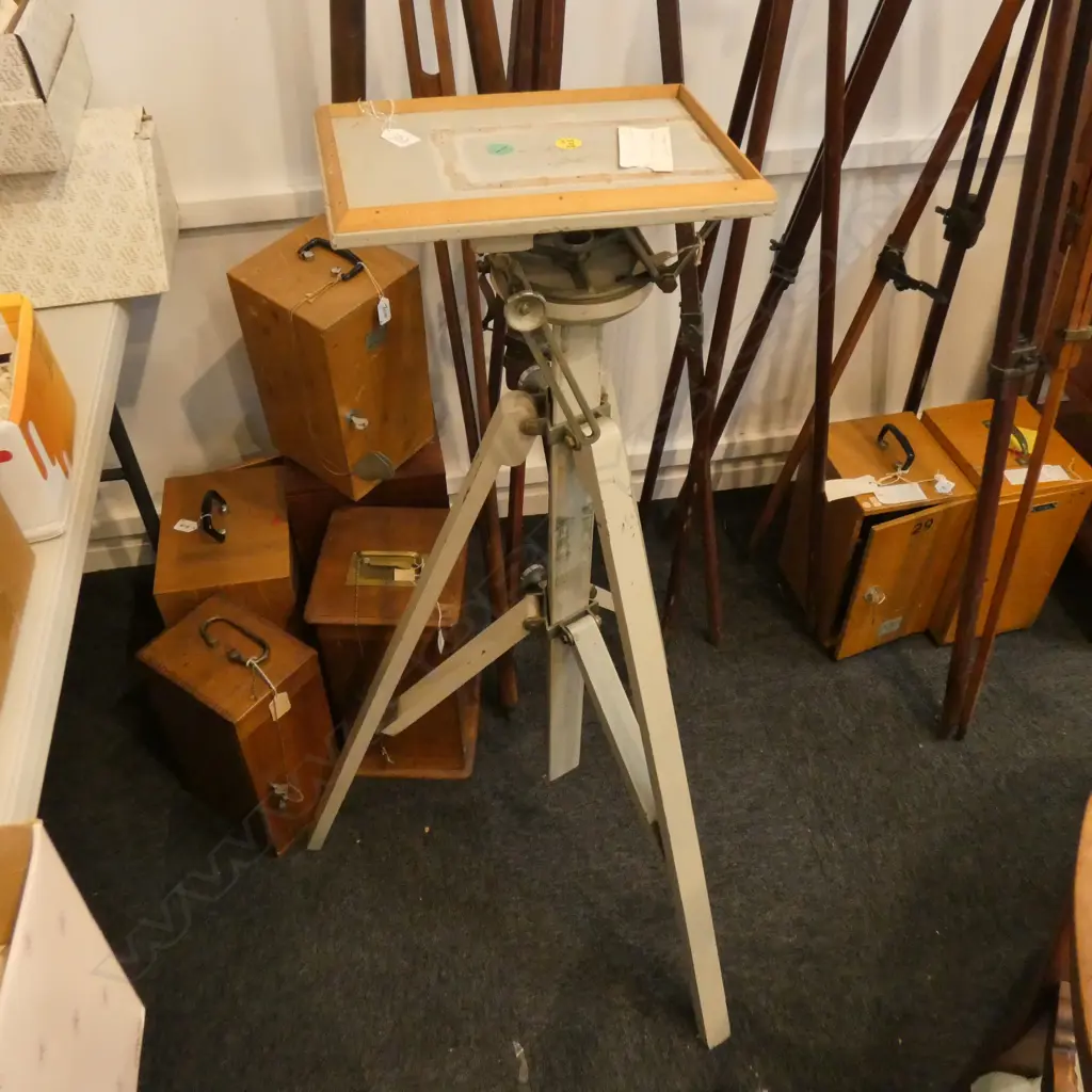 TRIPOD BASED INSTRUMENT TABLE OR SCULPTOR'S MODELLING  PLATFORM Image 1++