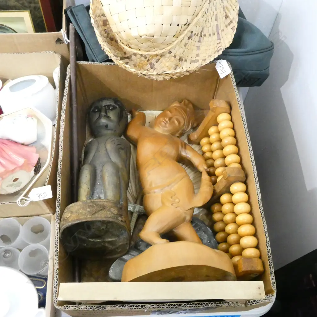 BOX LOT WOODEN CARVING, WOVEN FLAX, HAT, ETC Image 1++