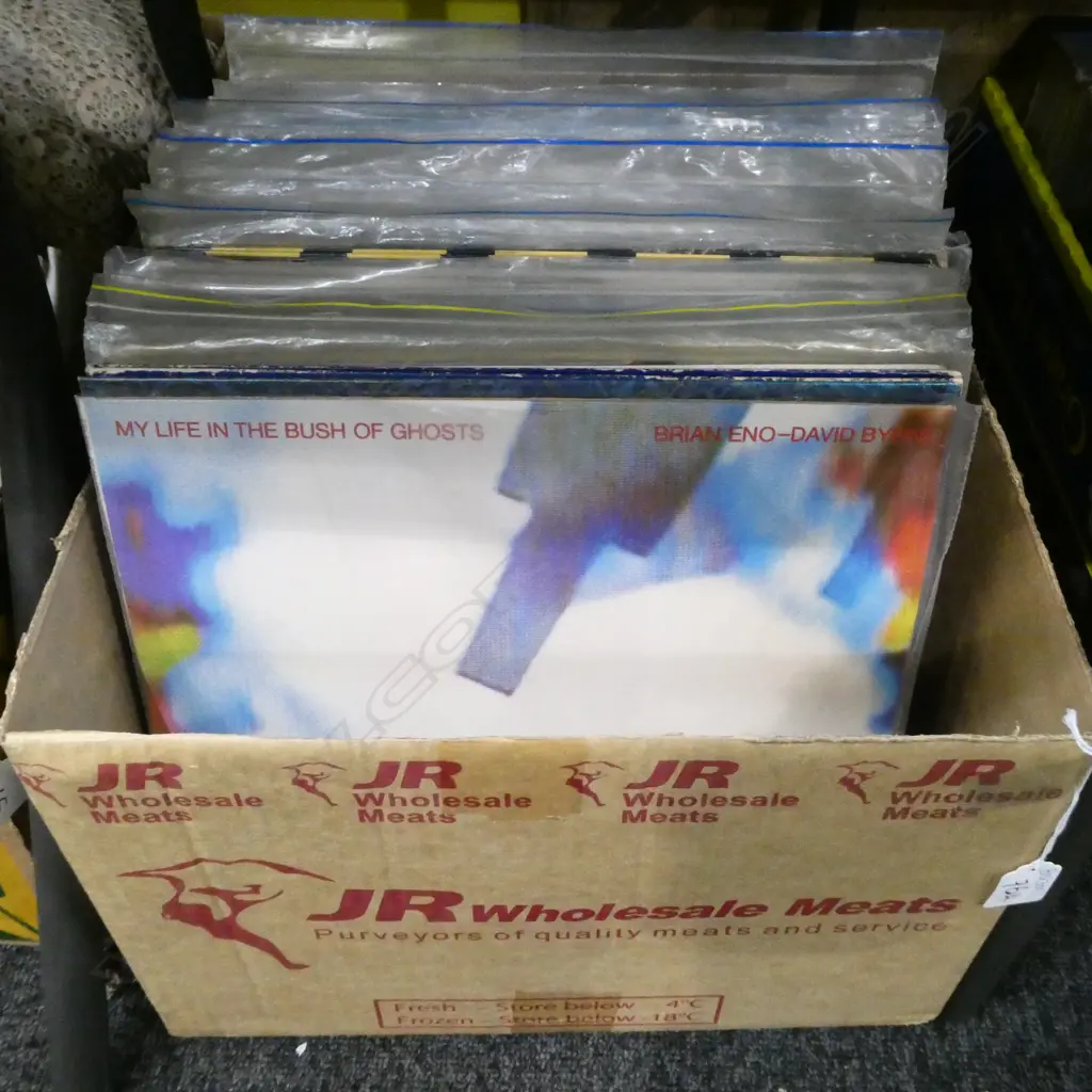 BOX LOT MIXED RECORDS Image 1++