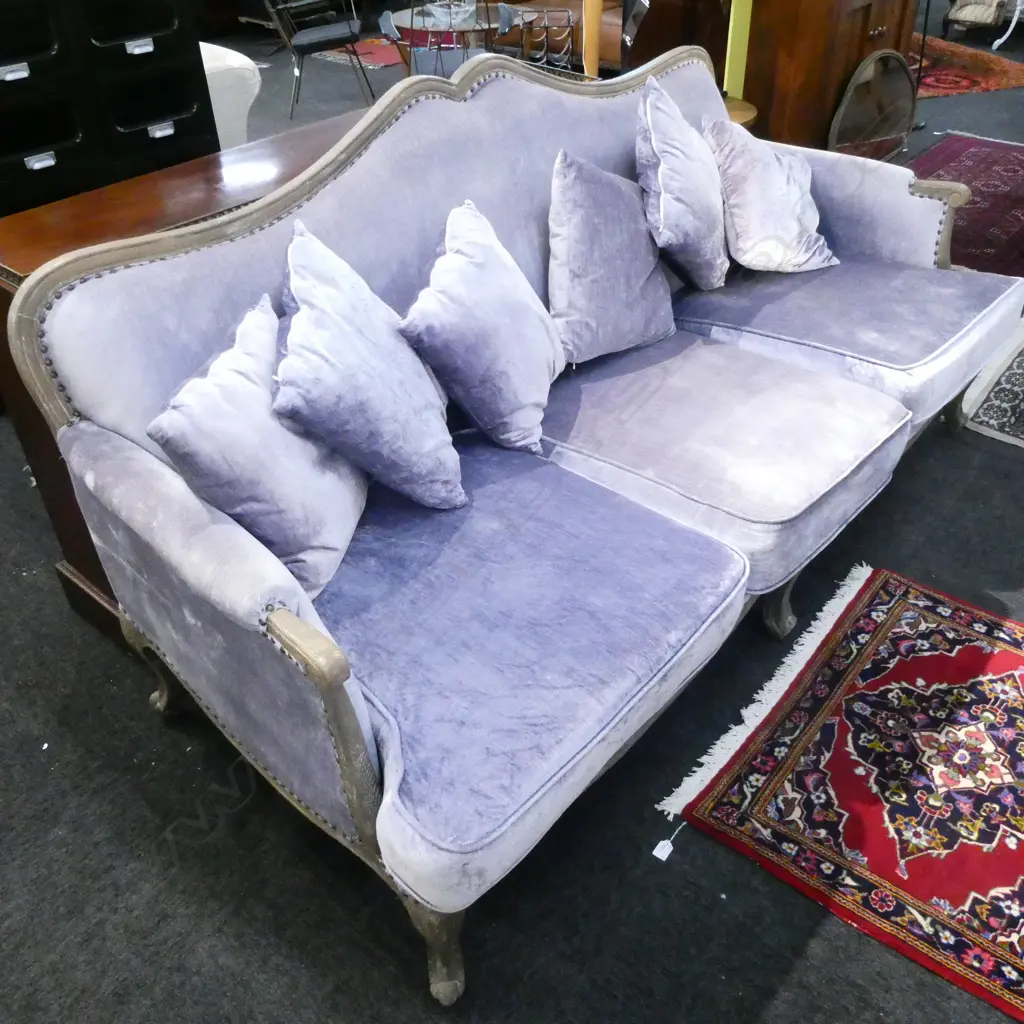 FRENCH STYLE 3 SEATER SETTEE MAUVE UPHOLSTERED Image 1++