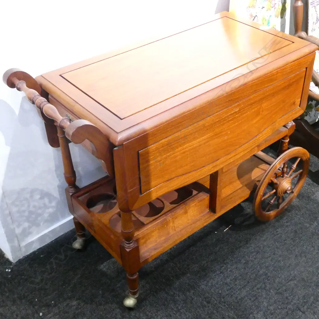 MID CENTURY DROP LEAF ROSEWOOD DRINKS TROLLEY, L. 900MM Image 1++