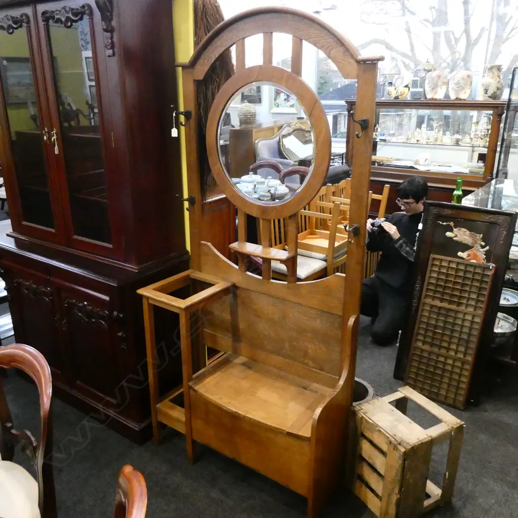 OAK HALL STAND H. 2000MM W. 910MM Image 1++