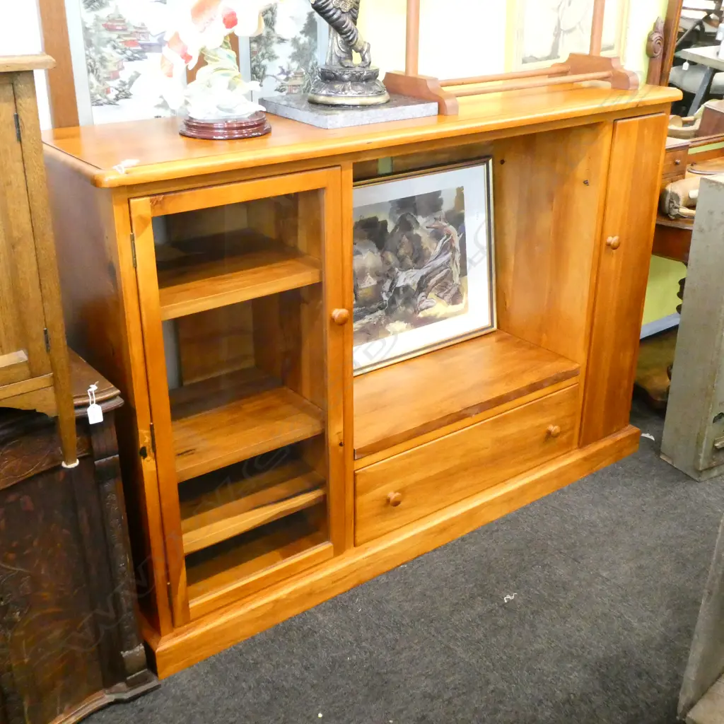 RECYCLED RIMU TV CABINET H. 1150MM W. 1700MM Image 1++